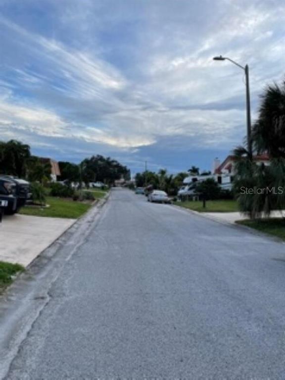 5008 ENSIGN LOOP, NEW PORT RICHEY, FL — photo 4 of 10