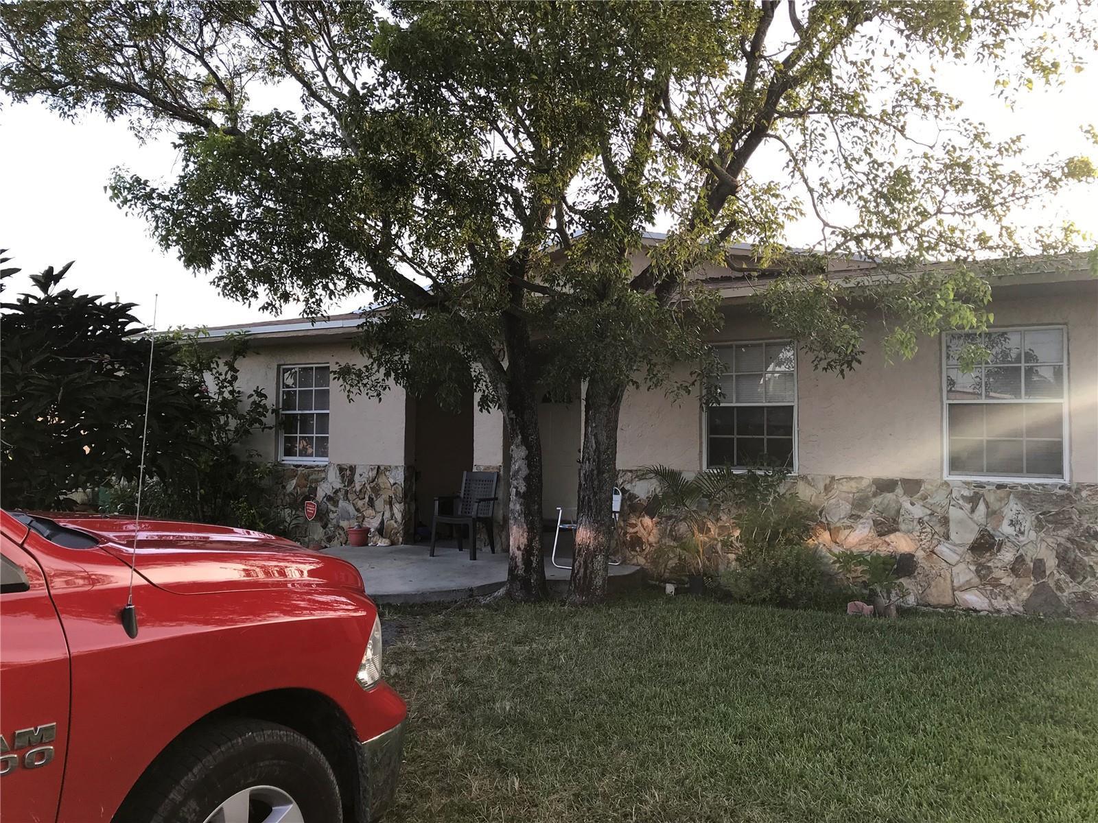 4641 SW 43rd Terrace # 2, Dania Beach FL 33314