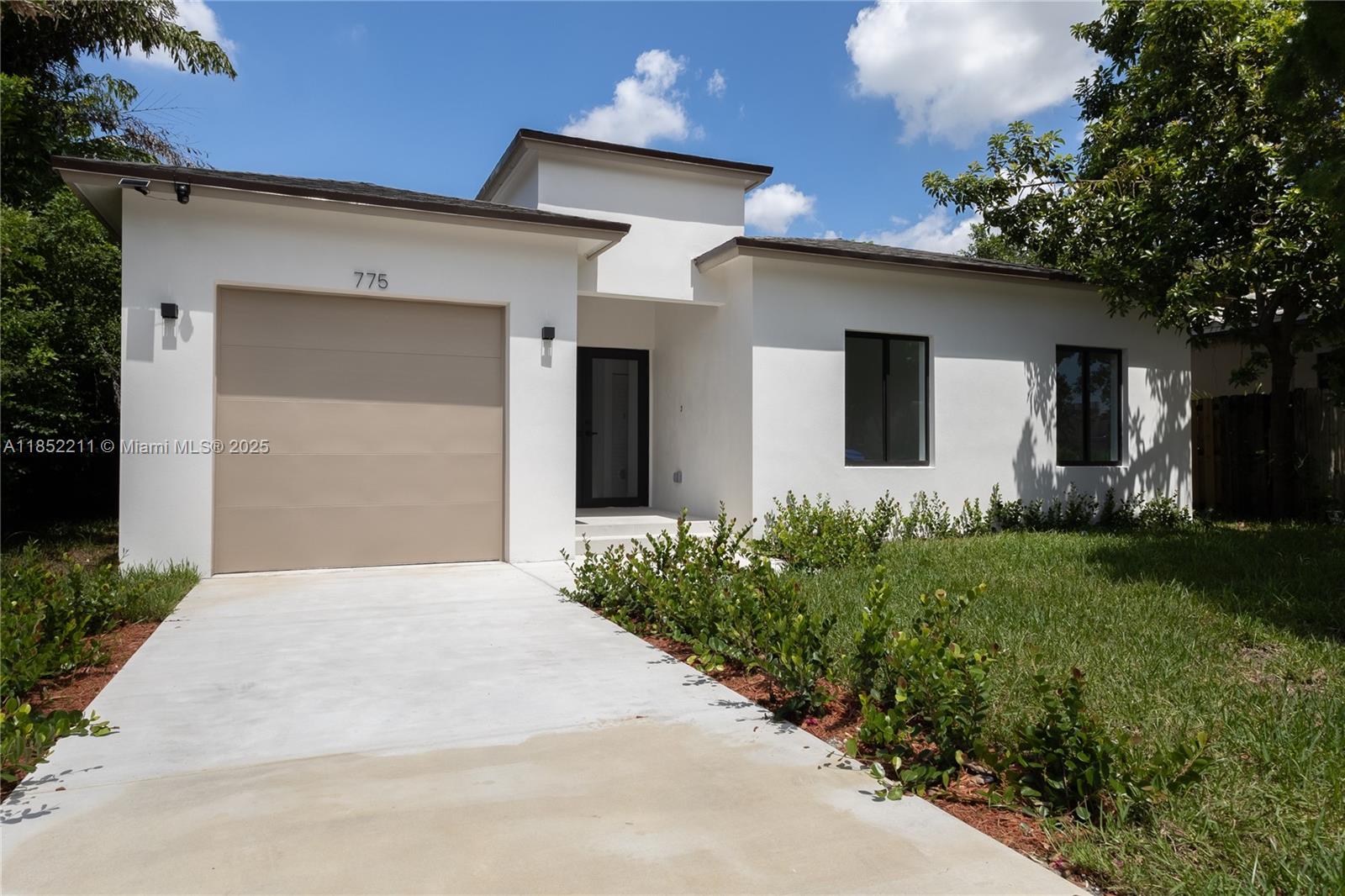 775 NW 47th St, Miami FL 33127