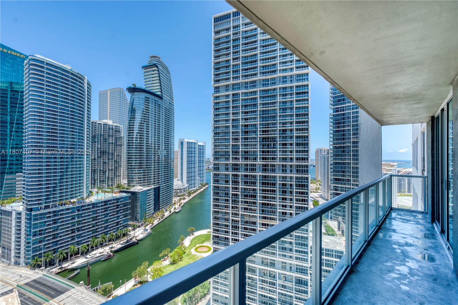 500 Brickell Ave # 3103, Miami FL 33131