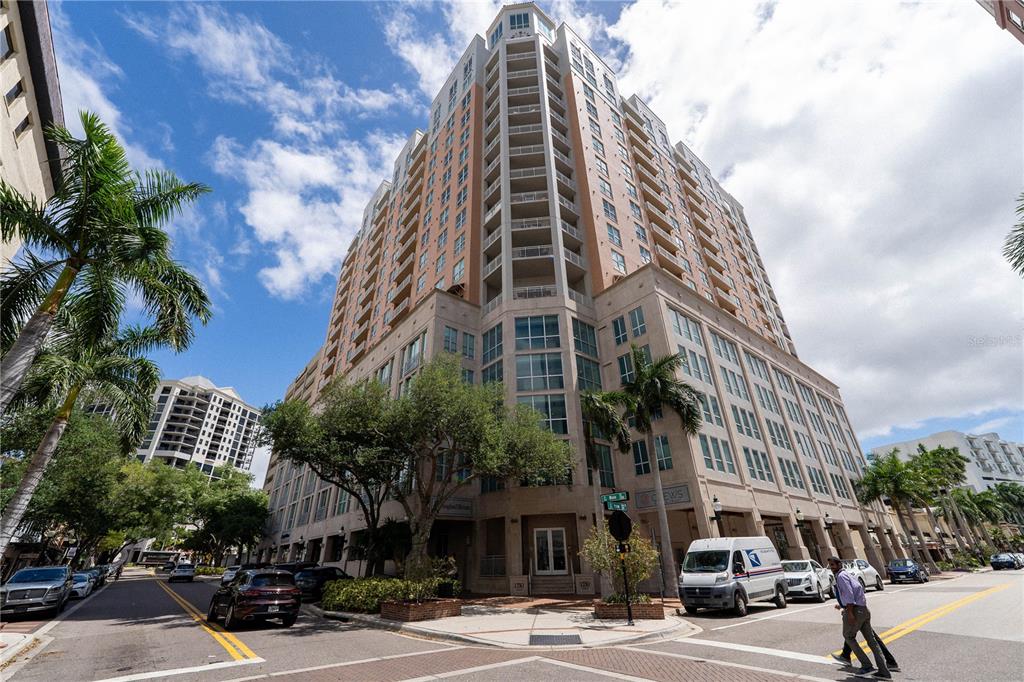 1350 MAIN STREET UNIT 200