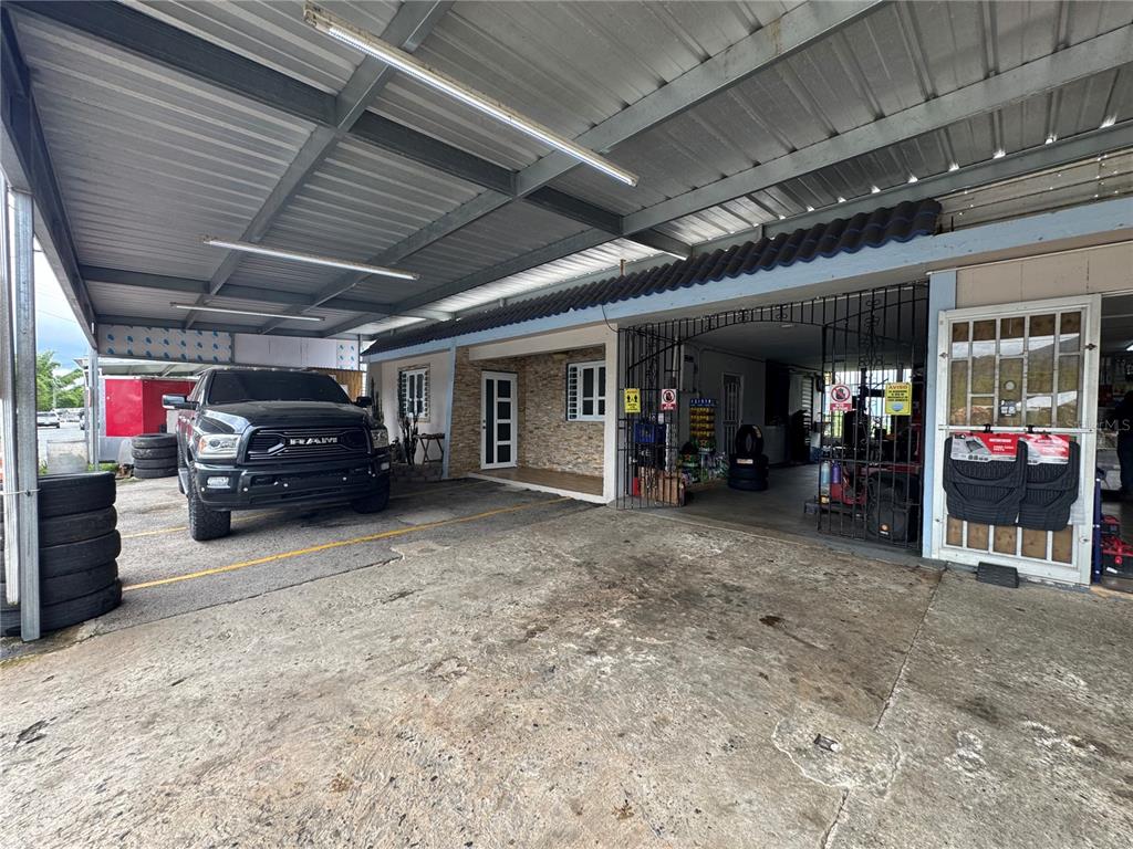 Carr 140 KM 38.9, UTUADO, PR — photo 4 of 30
