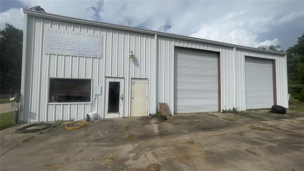 440 N HATHAWAY AVENUE