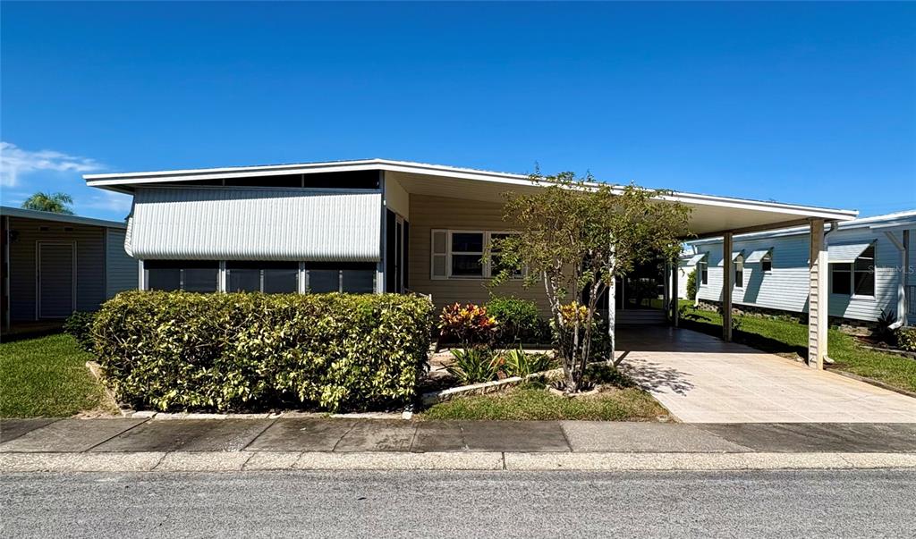 203 RED MAPLE DRIVE