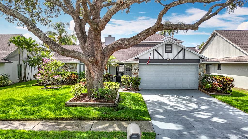 1906 WHITE CEDAR WAY
