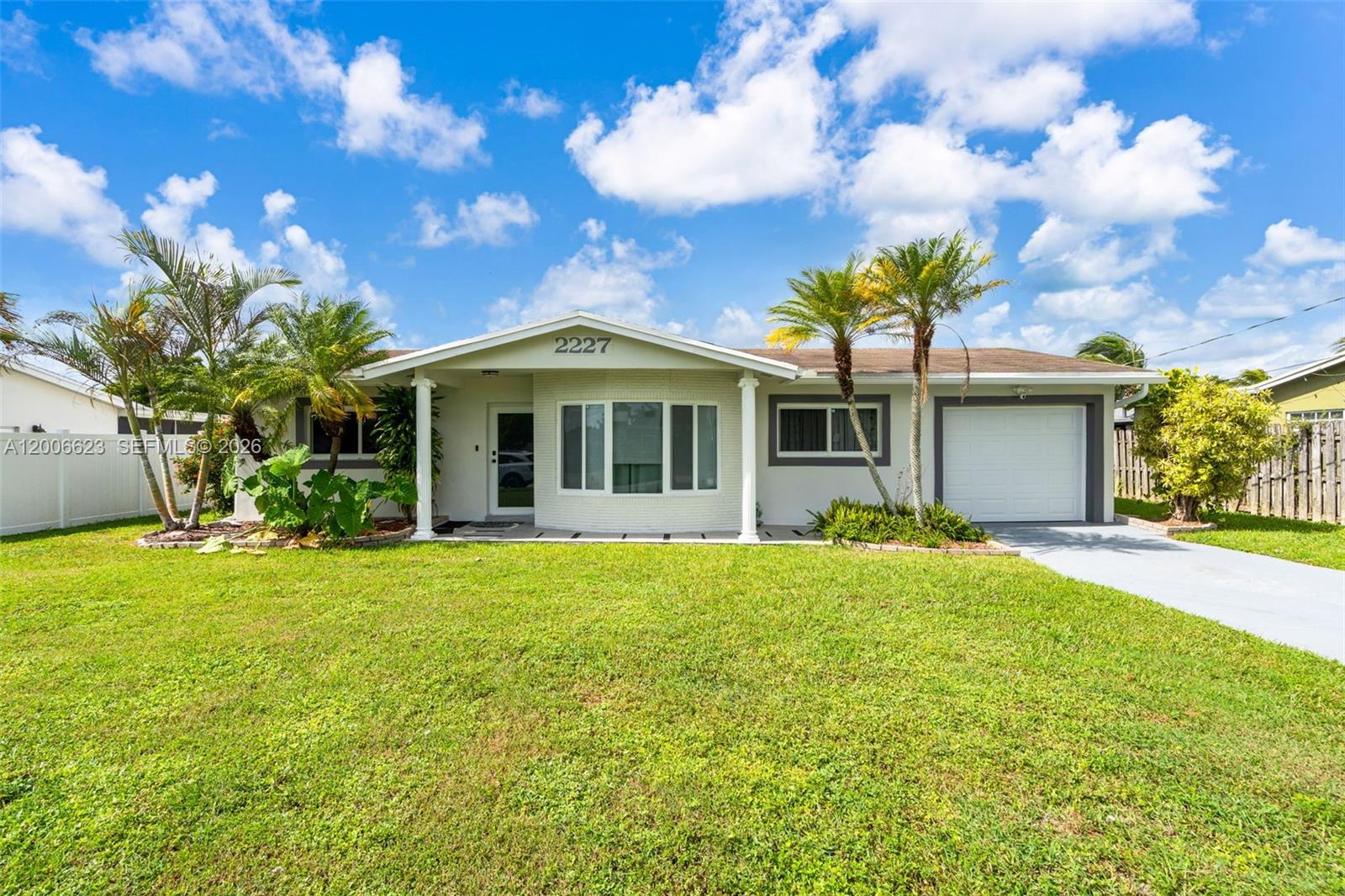 2227 NW 65th Ave, Margate FL 33063
