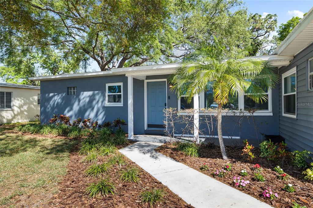4105 W FAIR OAKS AVENUE