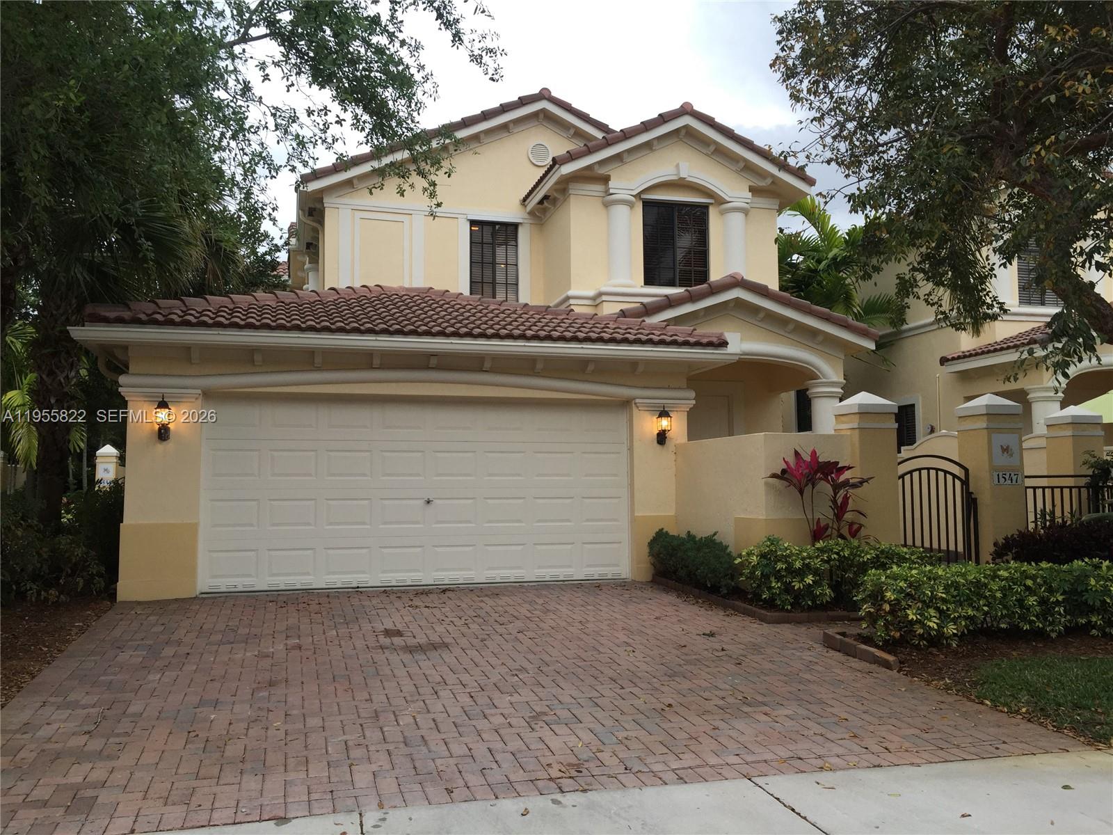 1547 Passion Vine Cir # 3, Weston FL 33326