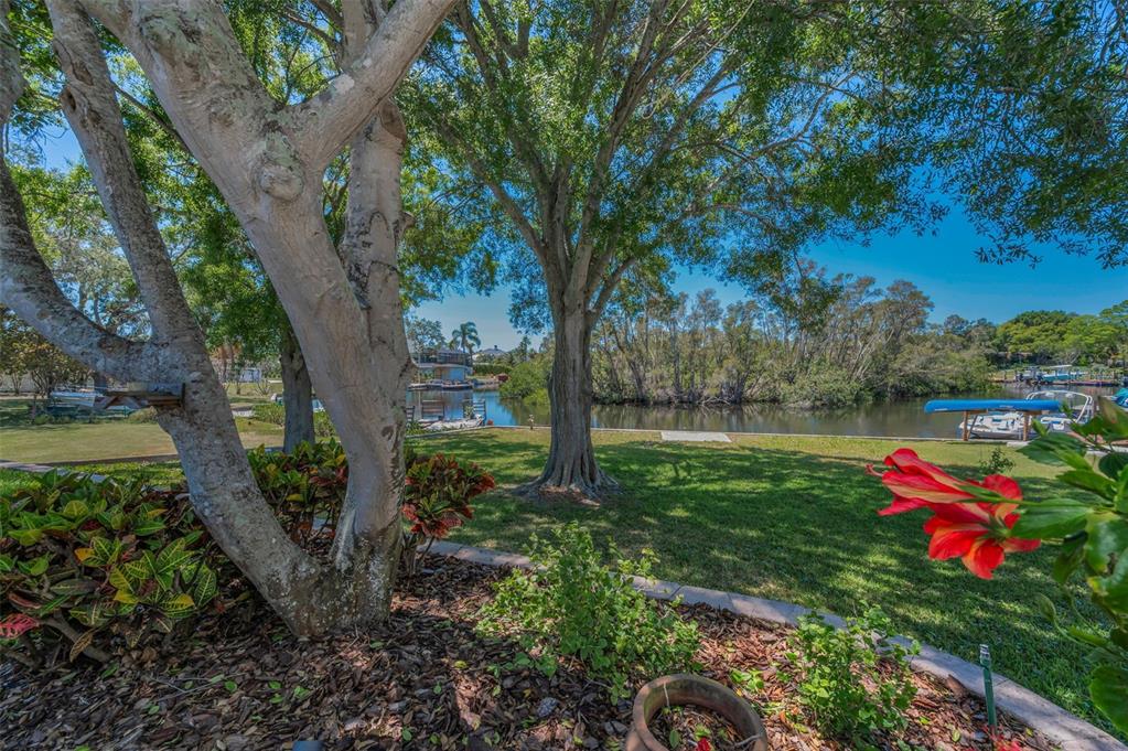 3133 PINEVIEW DRIVE