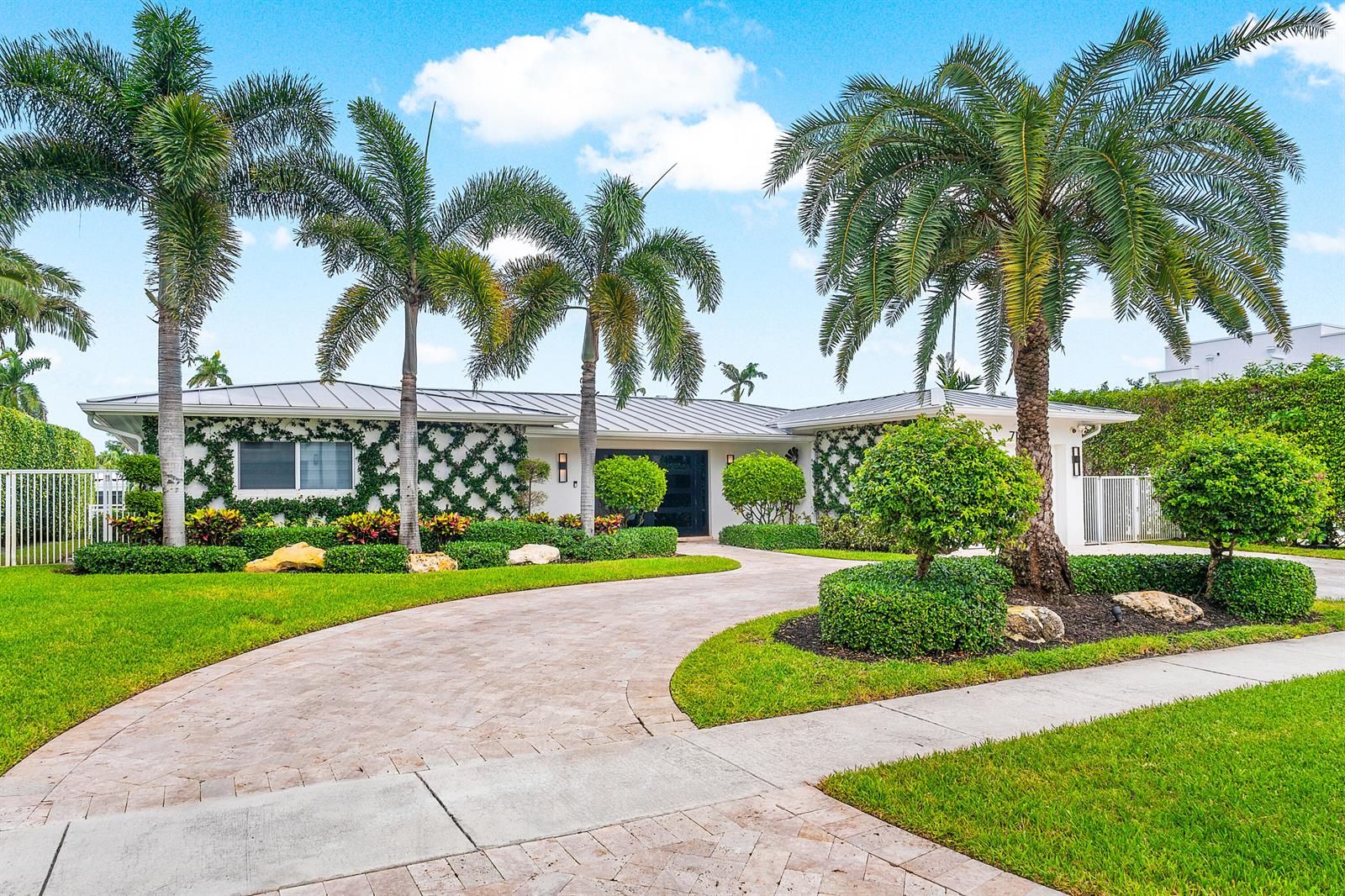 711 NE 69th Street, Boca Raton FL 33487