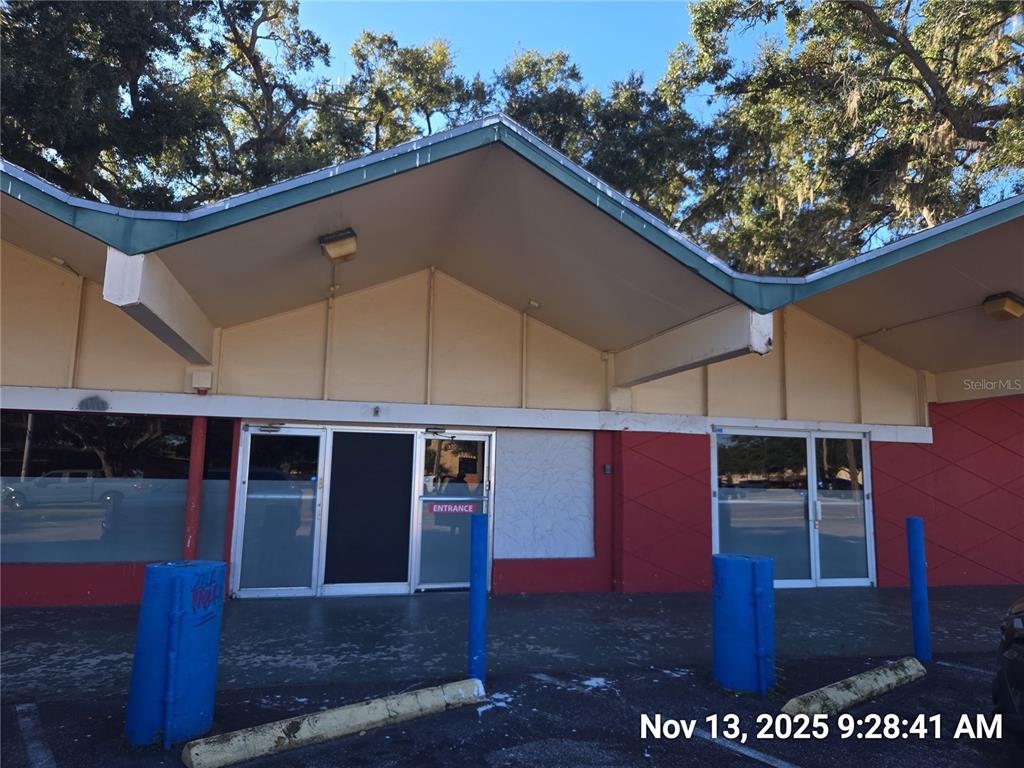 225 E BRANDON BOULEVARD
