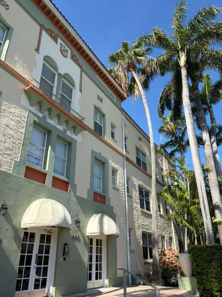 900 16th St # 301, Miami Beach FL 33139