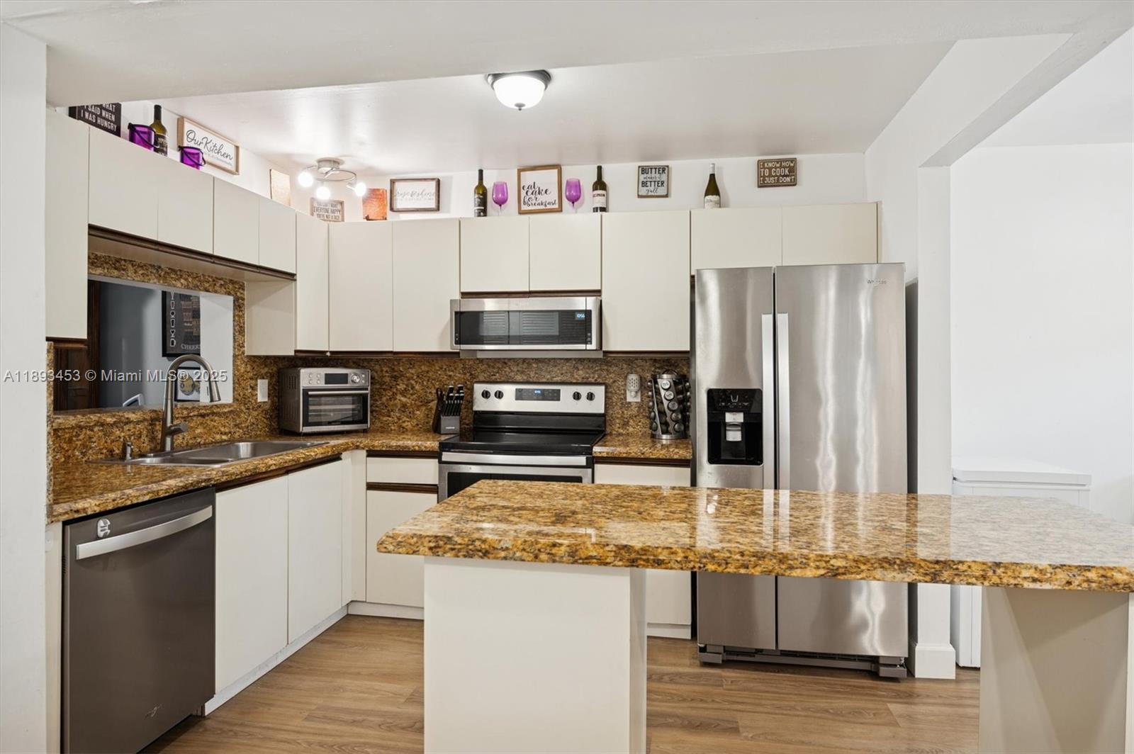 7675 NW 79th Ave # 209, Tamarac FL 33321