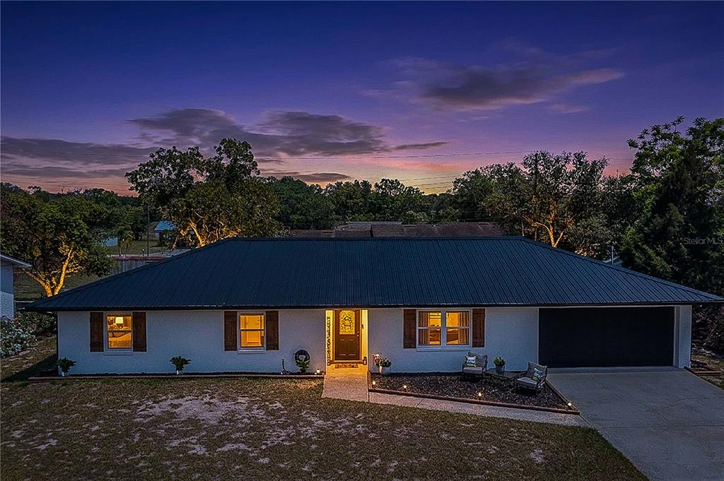 838 SHERWOOD DRIVE