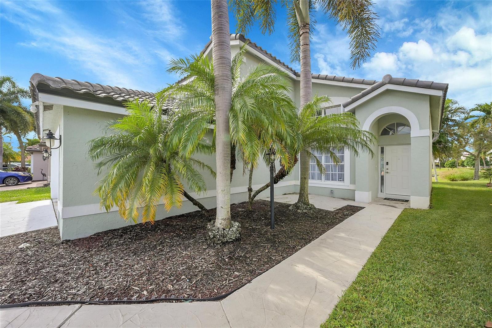 8236 White Rock Circle, Boynton Beach FL 33436