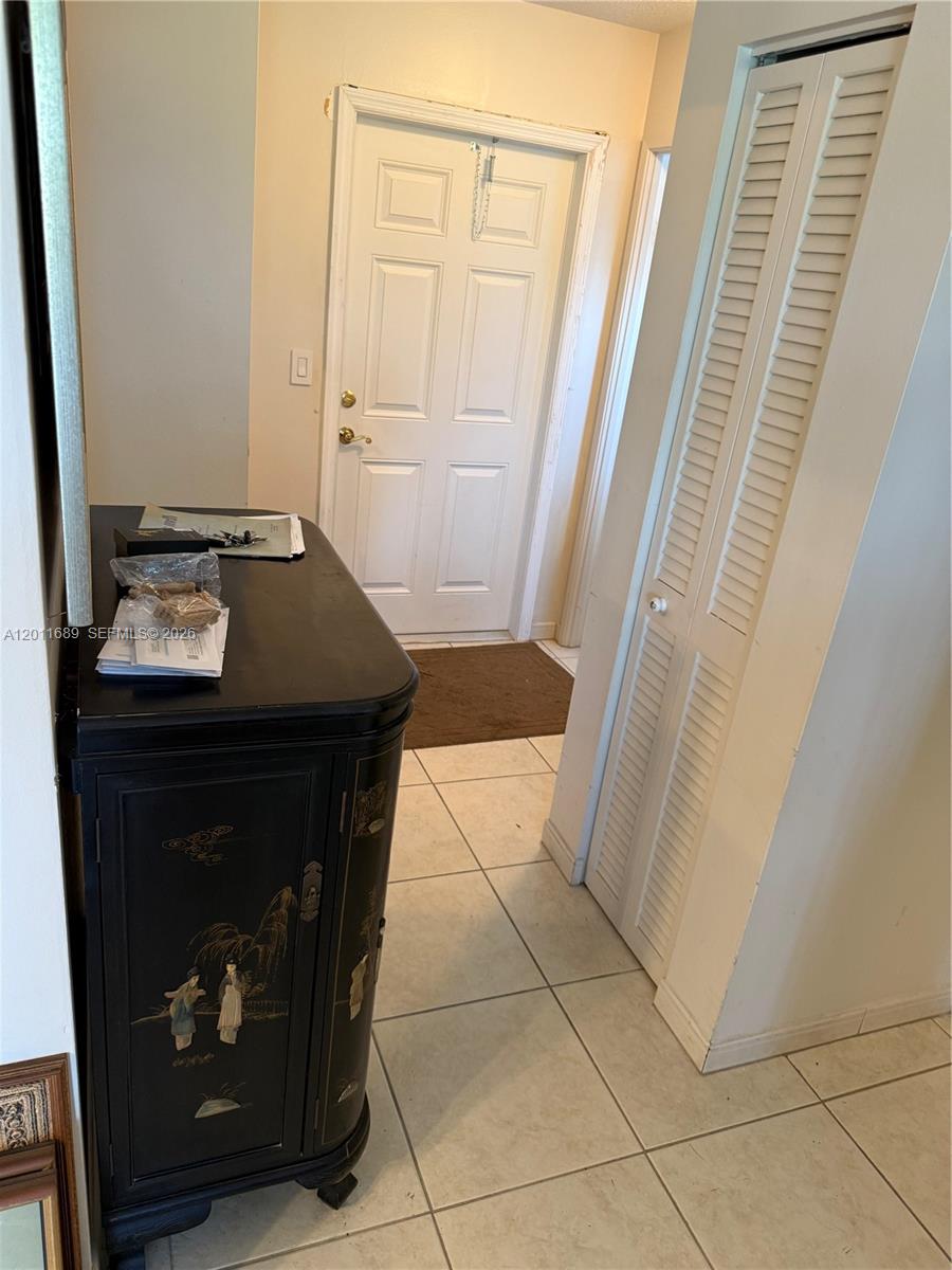 700 NE 14th Ave # 409, Hallandale Beach FL 33009