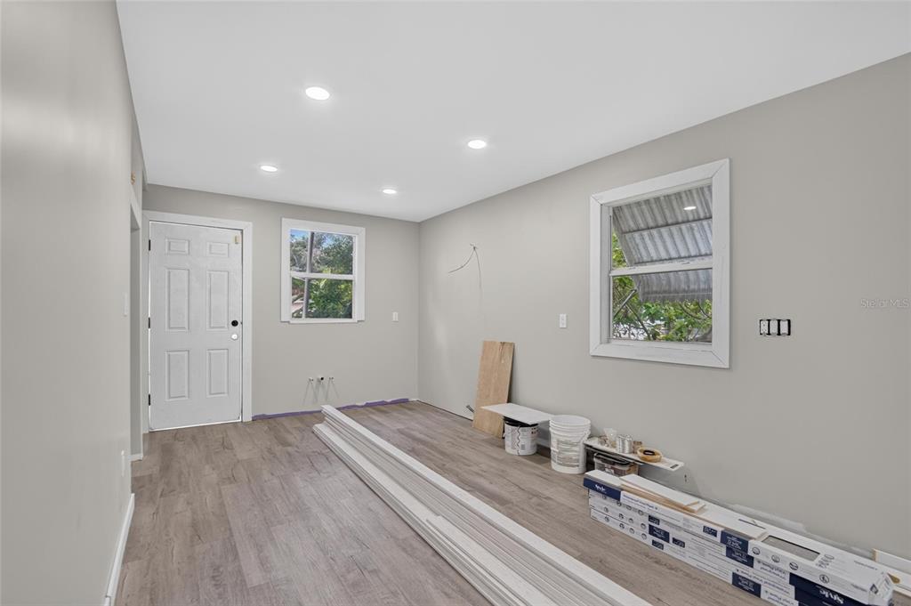 3507 E 12TH AVENUE, TAMPA, FL — photo 5 of 17