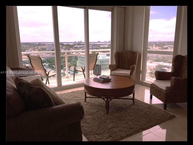 6917 Collins Ave, Miami Beach FL 33141
