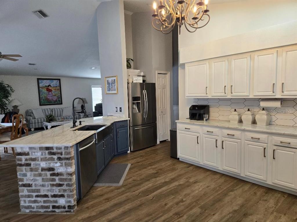 6601 THACKSTON DRIVE, RIVERVIEW, FL — photo 5 of 28