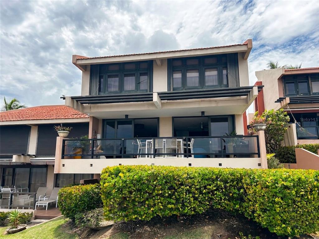 170 PALMAS DRIVE DRIVE UNIT B14
