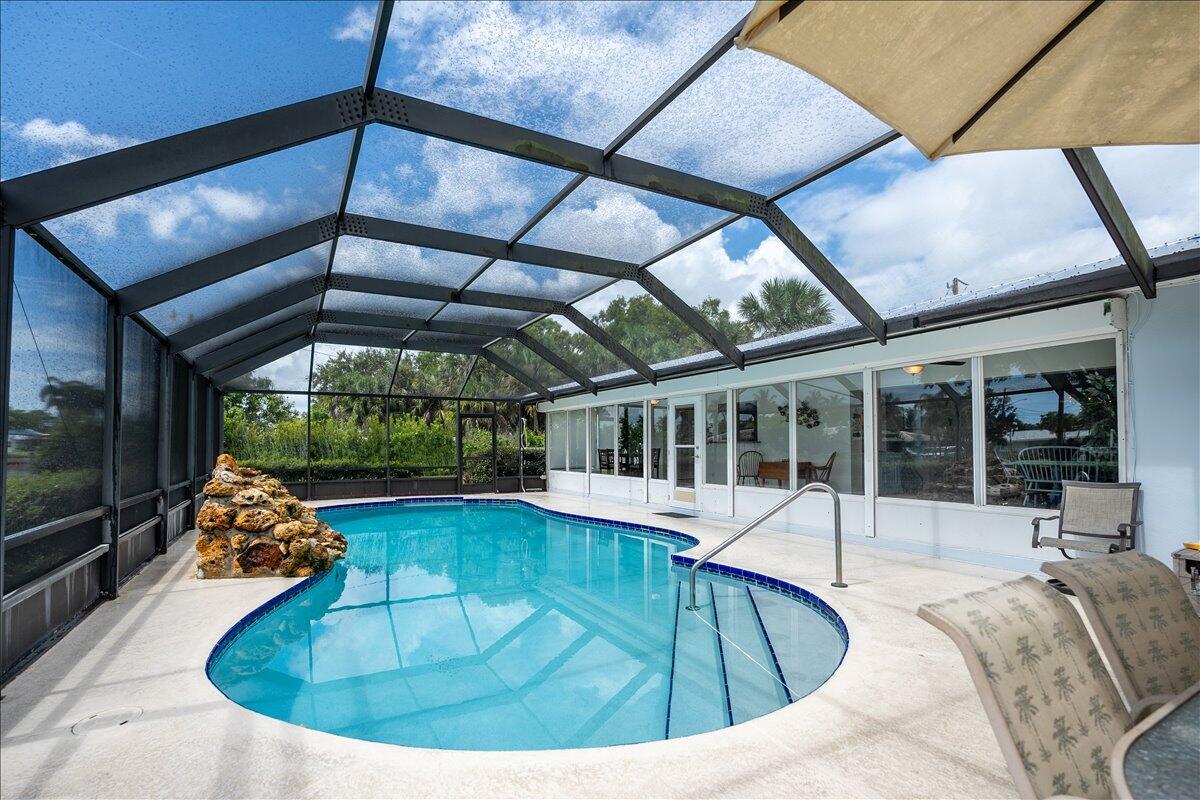2066 SE 5th Ct Court SE, Vero Beach FL 32962