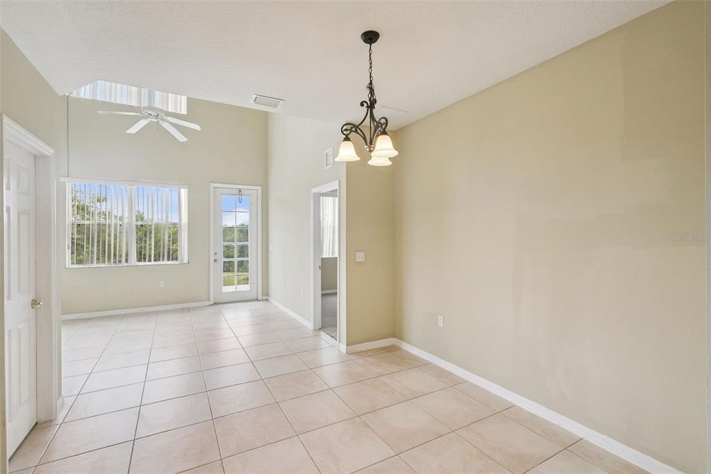 722 CHACALL LOOP, MOUNT DORA, FL — photo 4 of 23