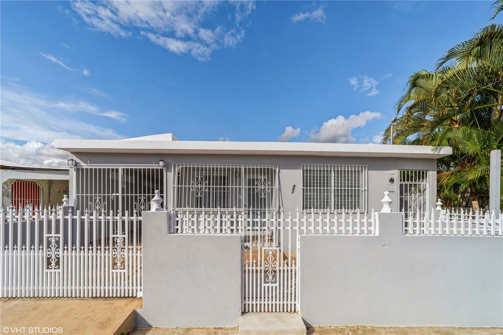 851 Clavel St JOBOS