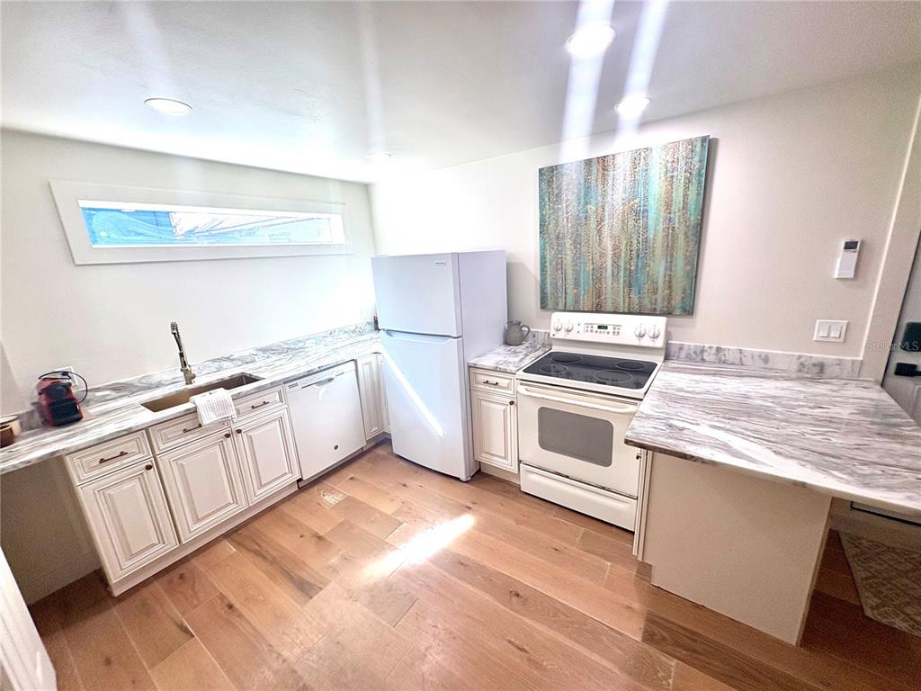 3022 BEACH BOULEVARD S UNIT 1, GULFPORT, FL — photo 4 of 19