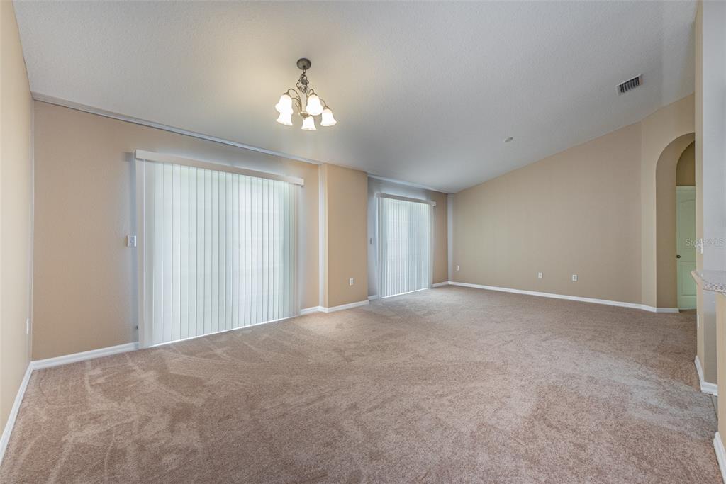 6750 EAGLE FEATHER DRIVE, RIVERVIEW, FL — photo 5 of 24