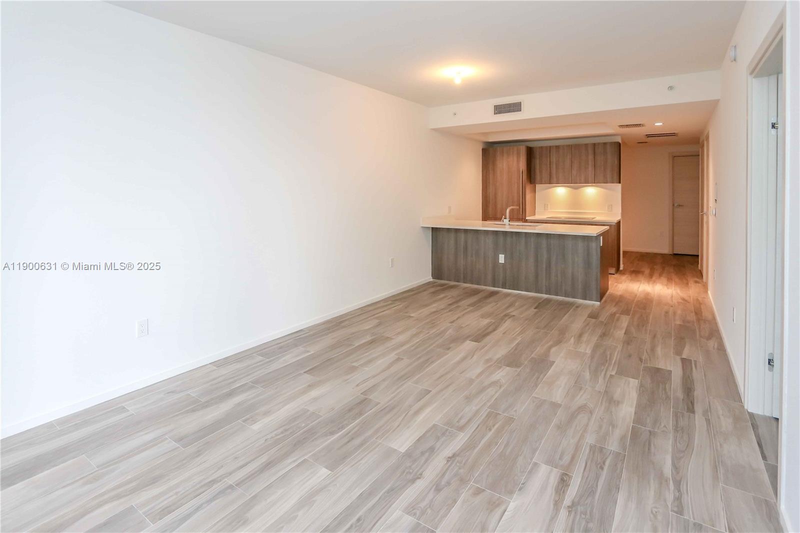 801 S Miami Ave # 3306, Miami FL 33130