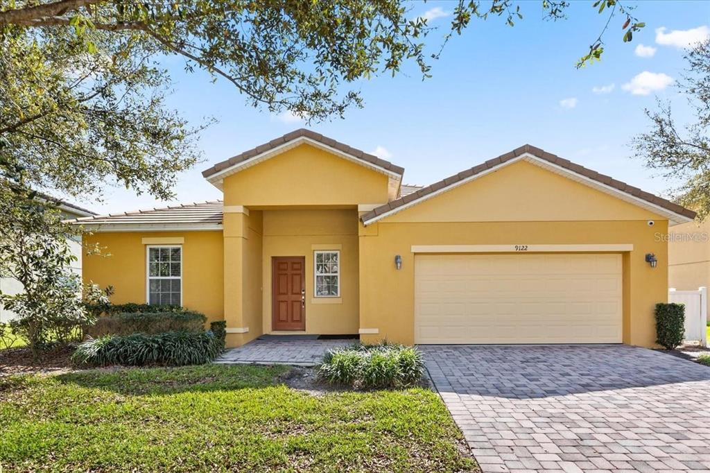 9122 STROMBOLI COURT