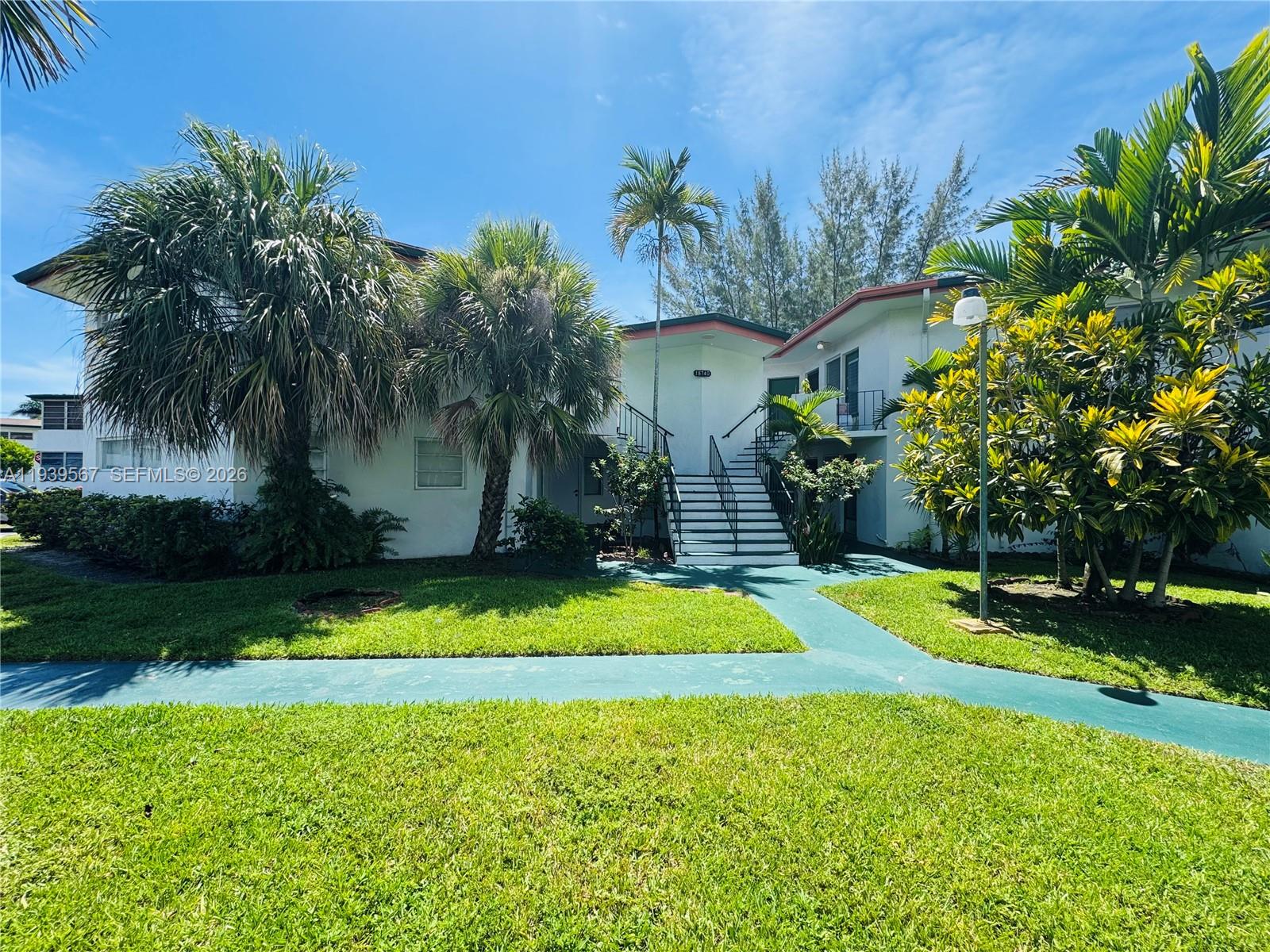 18740 NE 18th Ave # 142, Miami FL 33179