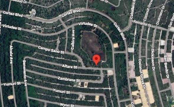 This is a satellite map view of a residential area with a red location pin — 7624 Altara Street, Sebring FL 33872, SEBRING, FL