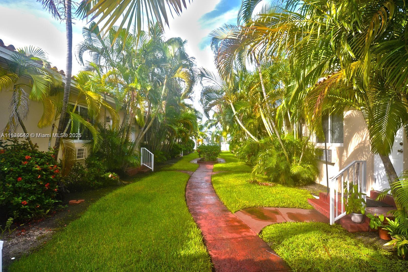 2160 Bay Dr # 3, Miami Beach FL 33141