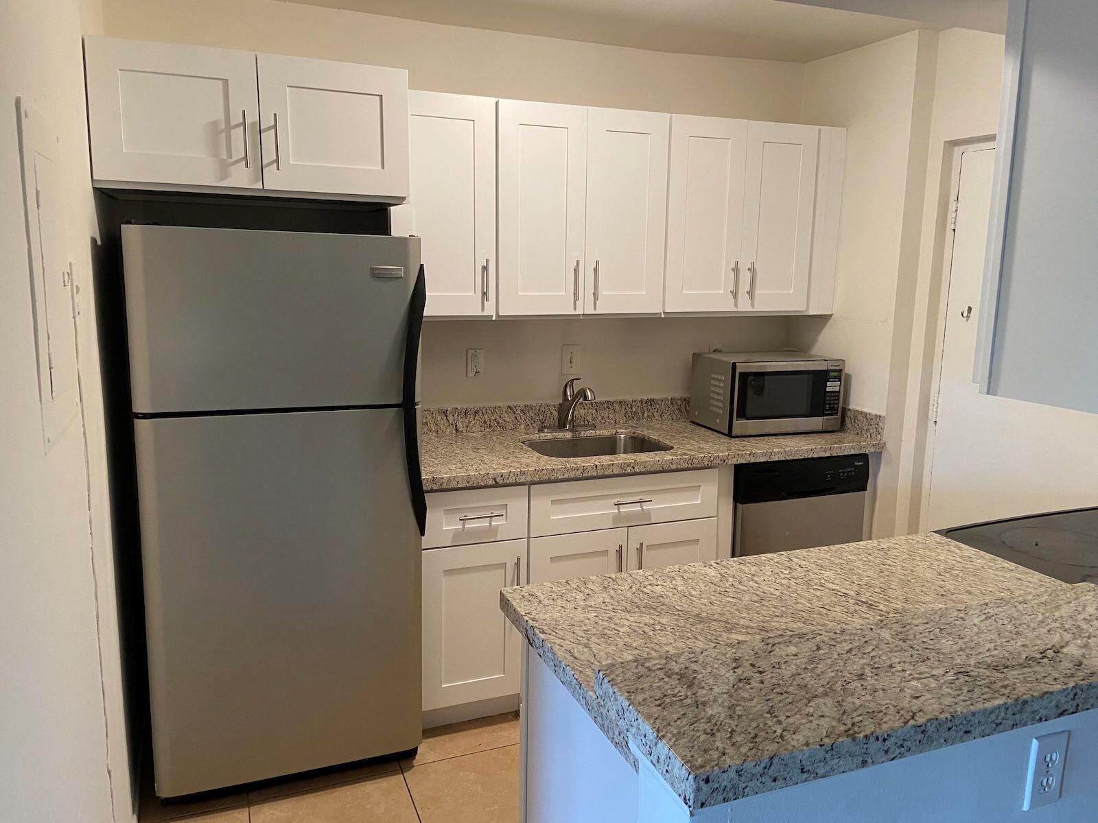 605 S Pine Island Road # 401a, Plantation FL 33324