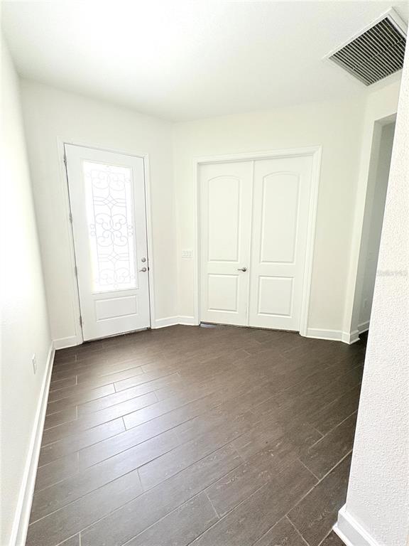 4645 BUTLER NATIONAL DRIVE, WESLEY CHAPEL, FL — photo 2 of 29