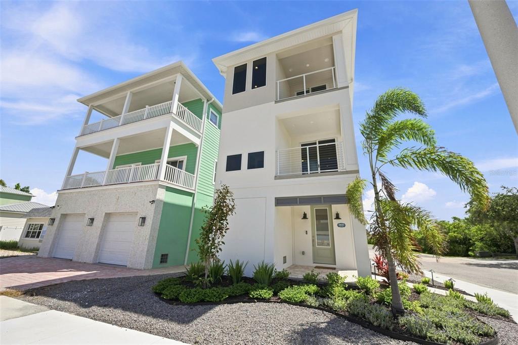 19101 GULF BOULEVARD, INDIAN ROCKS BEACH, FL — photo 2 of 30