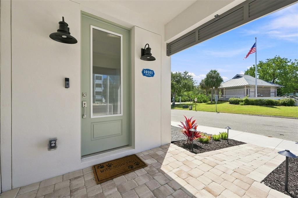 19101 GULF BOULEVARD, INDIAN ROCKS BEACH, FL — photo 3 of 30
