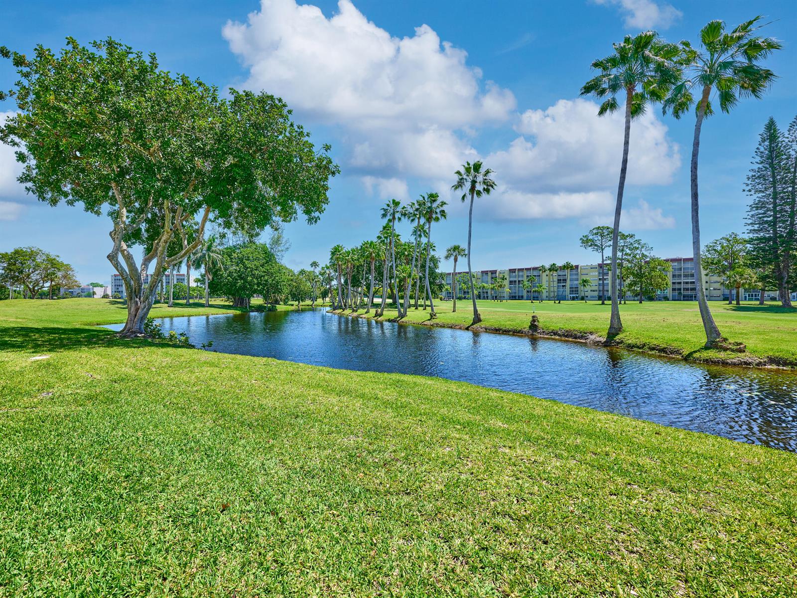 3597 Birdie Drive # 202c, Lake Worth FL 33467