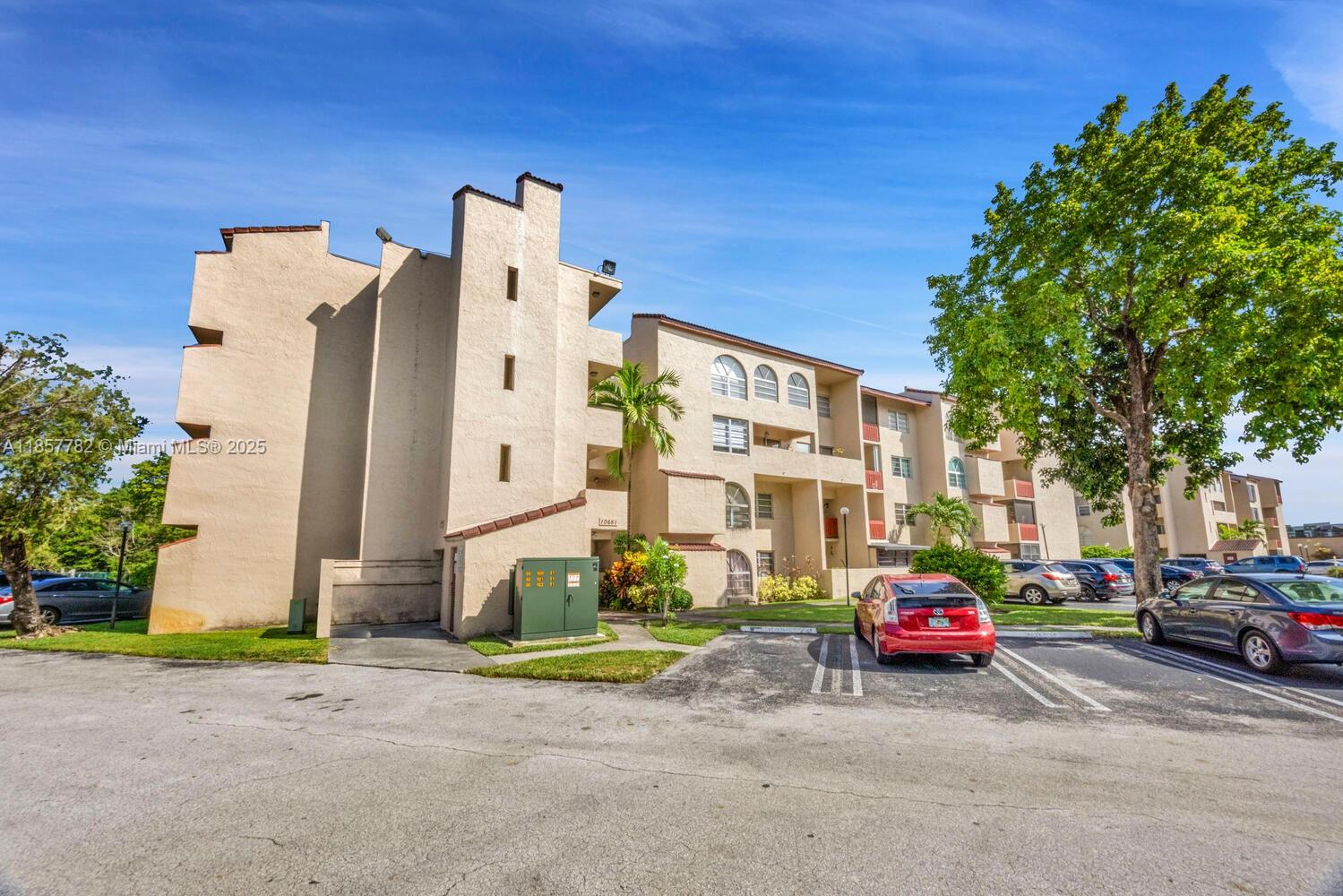 10651 SW 108th Ave # 3H, Miami FL 33176
