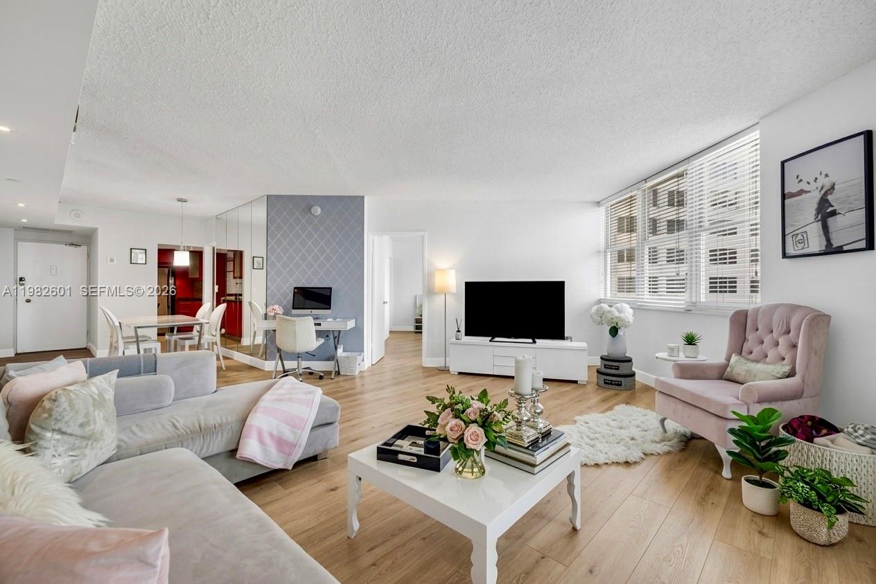 801 Brickell Bay Dr # 1262, Miami FL 33131