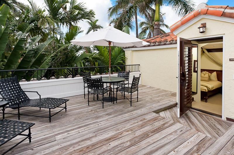 301 Australian Avenue # 306, Palm Beach FL 33480