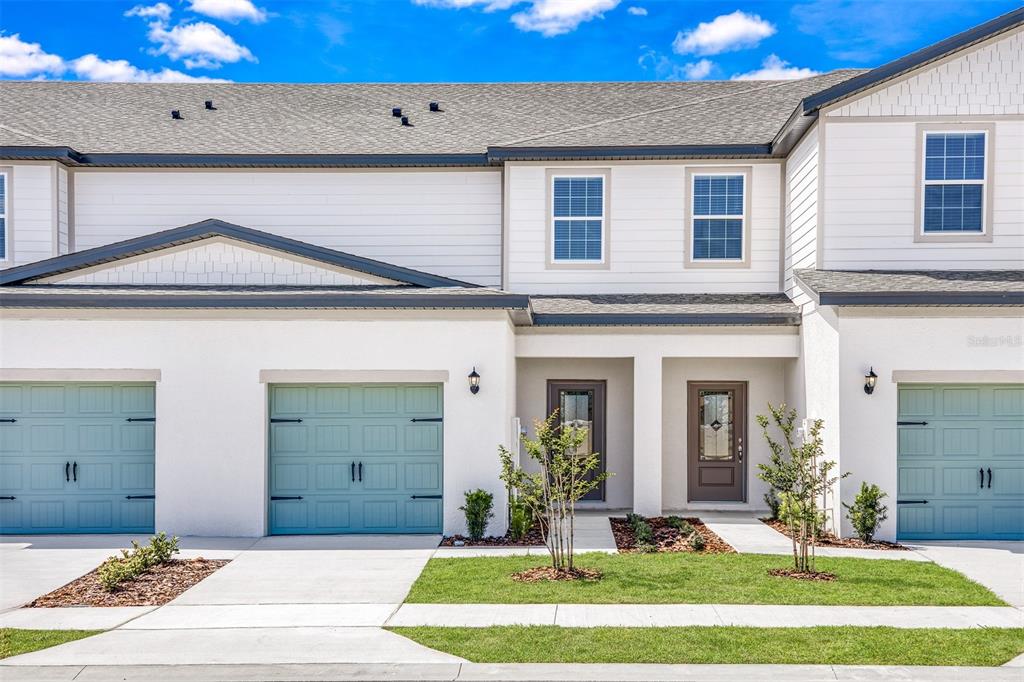 715 POPPY LANE
