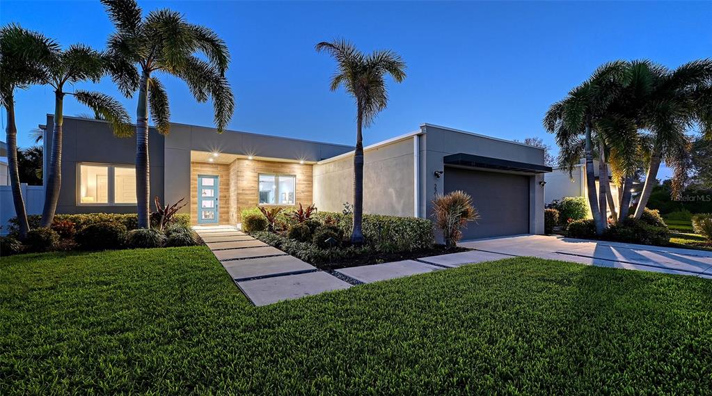 2215 DATURA STREET