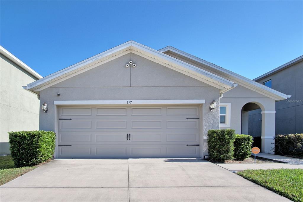 117 LACEWING PLACE