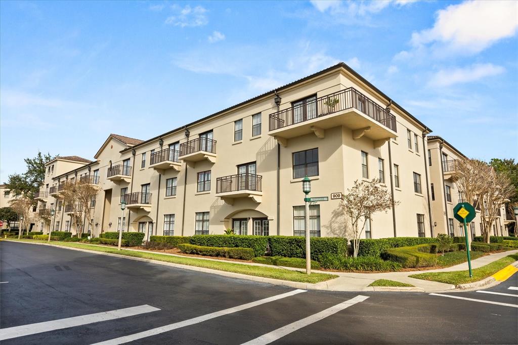 909 WATERSIDE LN UNIT 307