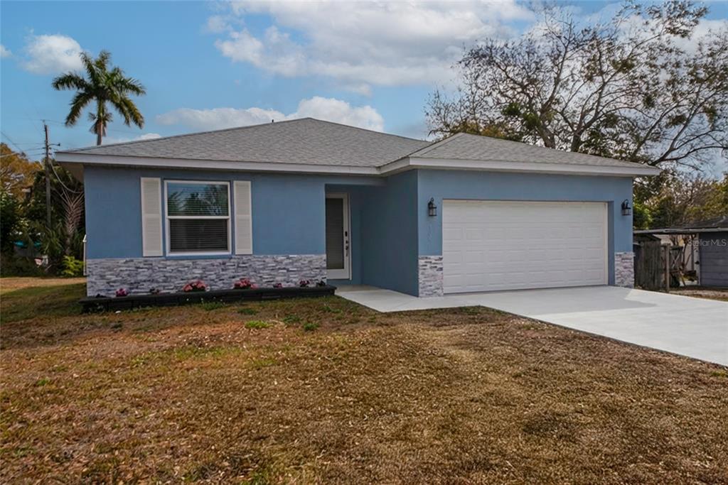 3221 3RD STREET E, BRADENTON, FL — photo 2 of 30
