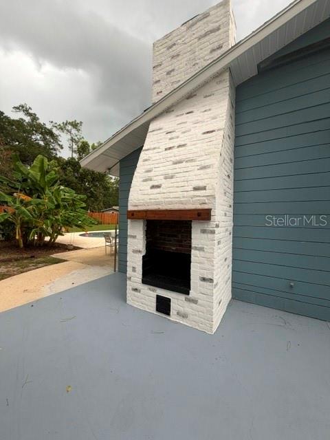 569 NE 21ST TERRACE, OCALA, FL — photo 5 of 25