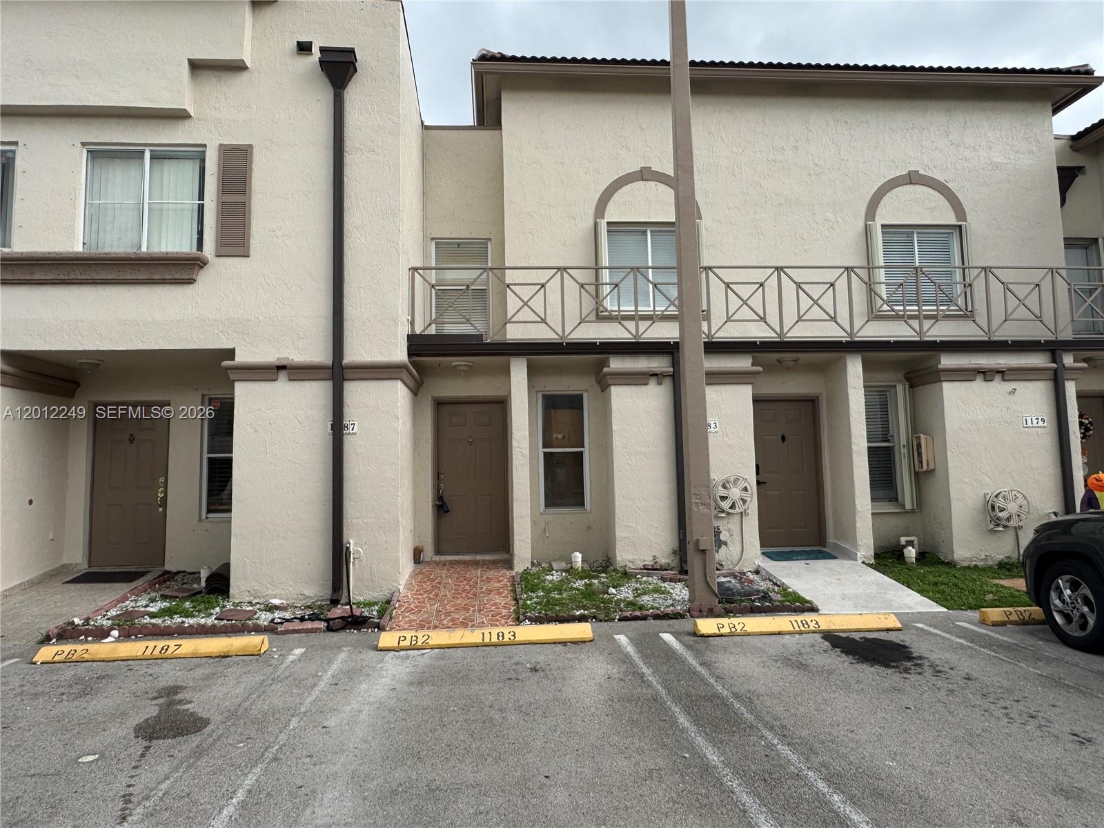 1187 NW 124th Ave, Miami FL 33182
