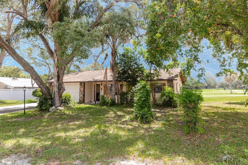 1042 TRYON CIRCLE, SPRING HILL, FL — photo 4 of 28